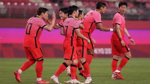 Vòng loại U23 châu Á 2022: U23 Hàn Quốc thắng dễ, U23 Singapore chia điểm hú hồn 
